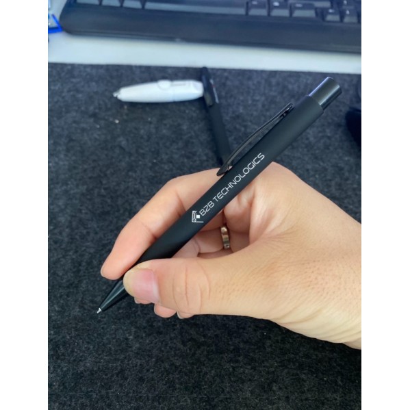 DF1 SİYAH METAL TÜKENMEZ KALEM 