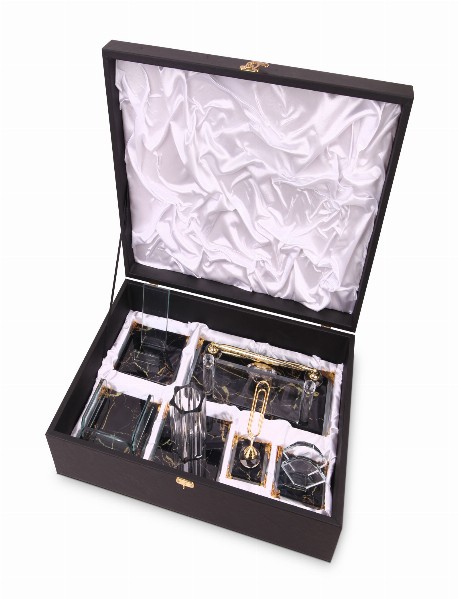 NİLÜFER KRİSTAL MASA SETİ