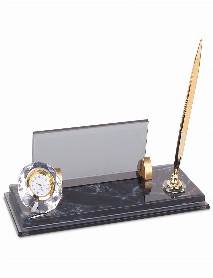 GERAY KRİSTAL MASA SETİ GERAY KRİSTAL MASA SETİ