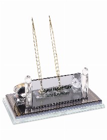 LALEGÜL KRİSTAL MASA İSİMLİK LALEGÜL KRİSTAL MASA İSİMLİK