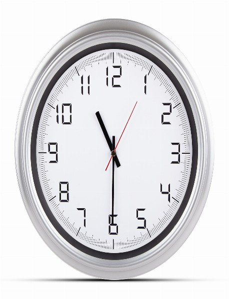 ATLAS GÜMÜŞ PLASTİK KASA DUVAR SAATİ (380MM)