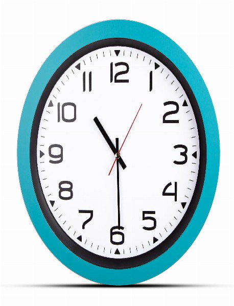 HERA TURKUAZ PLASTİK KASA DUVAR SAATİ (350MM)